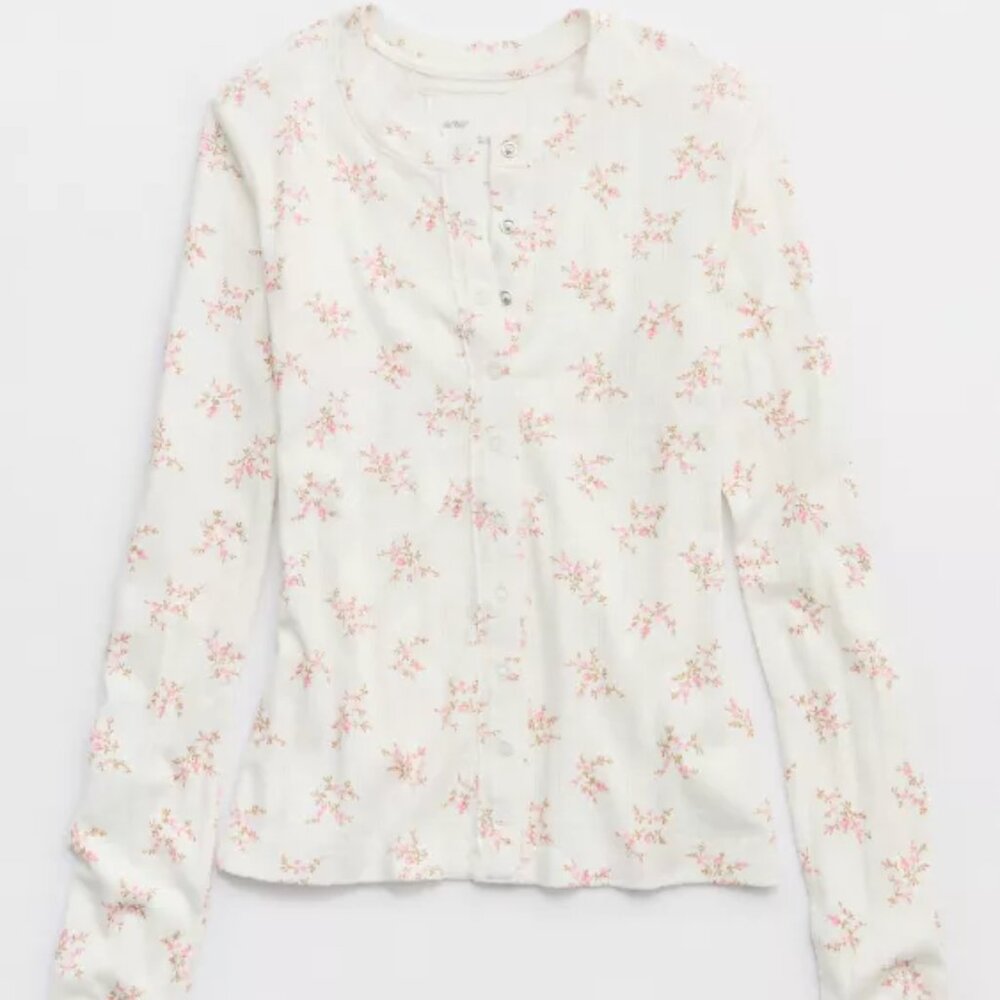 AE Long Sleeve Flowered T shirt